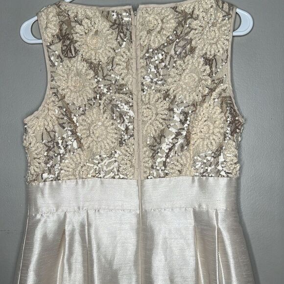 Tahari women's gold cream dress size 6 - Picture 15 of 16